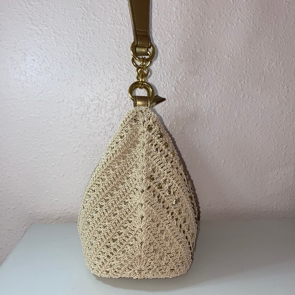 Pruse - Picture 3 of 7